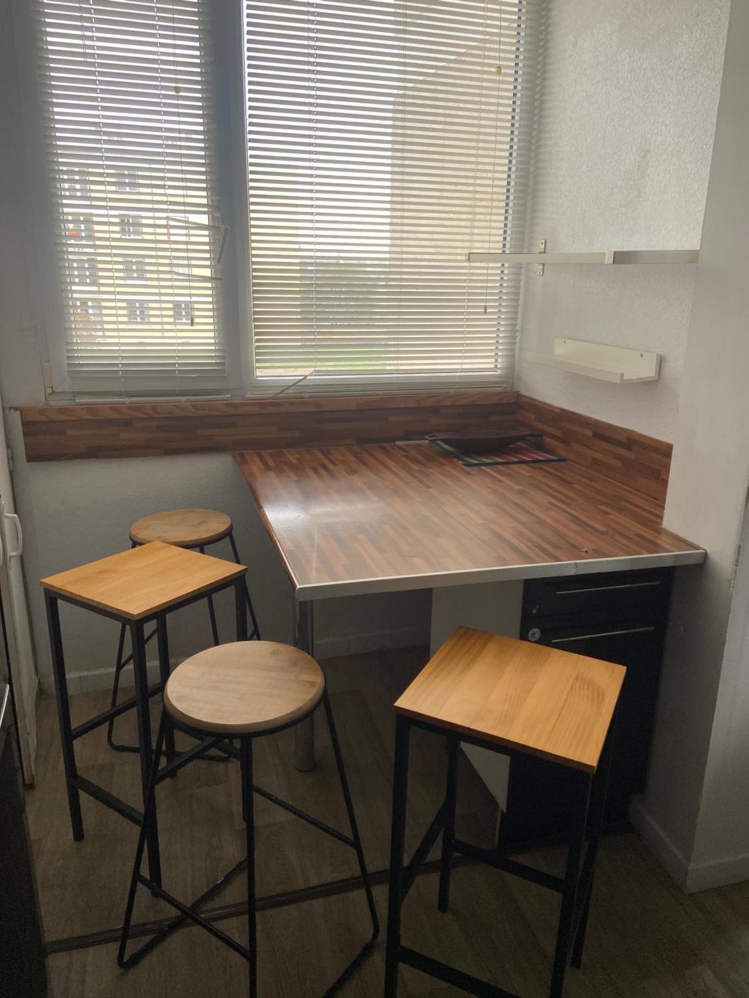Bel Appartement Spacieux ,Convivial De 3 Chambres Avec Parking Prive Secure Caen Dış mekan fotoğraf