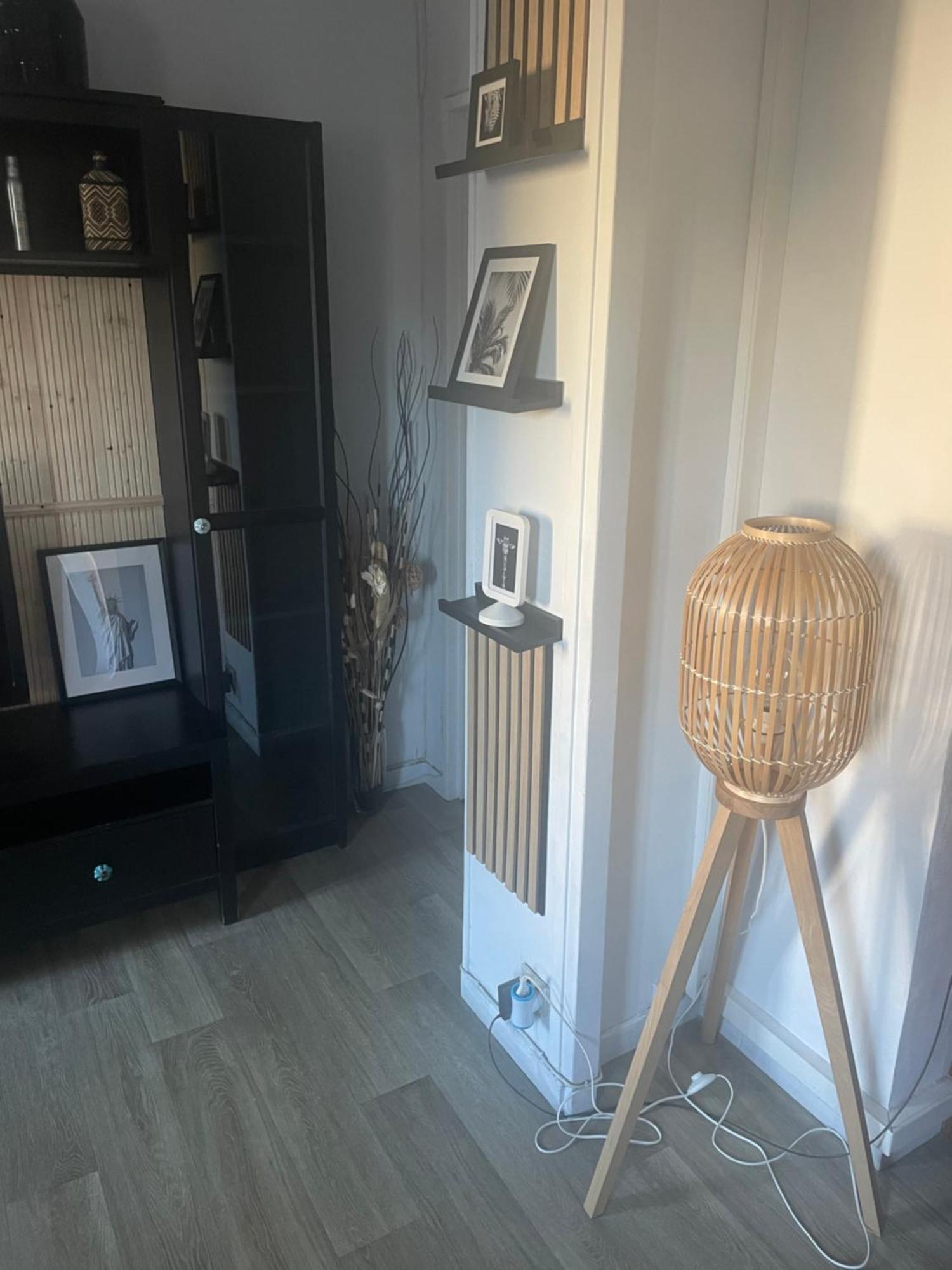 Bel Appartement Spacieux ,Convivial De 3 Chambres Avec Parking Prive Secure Caen Dış mekan fotoğraf