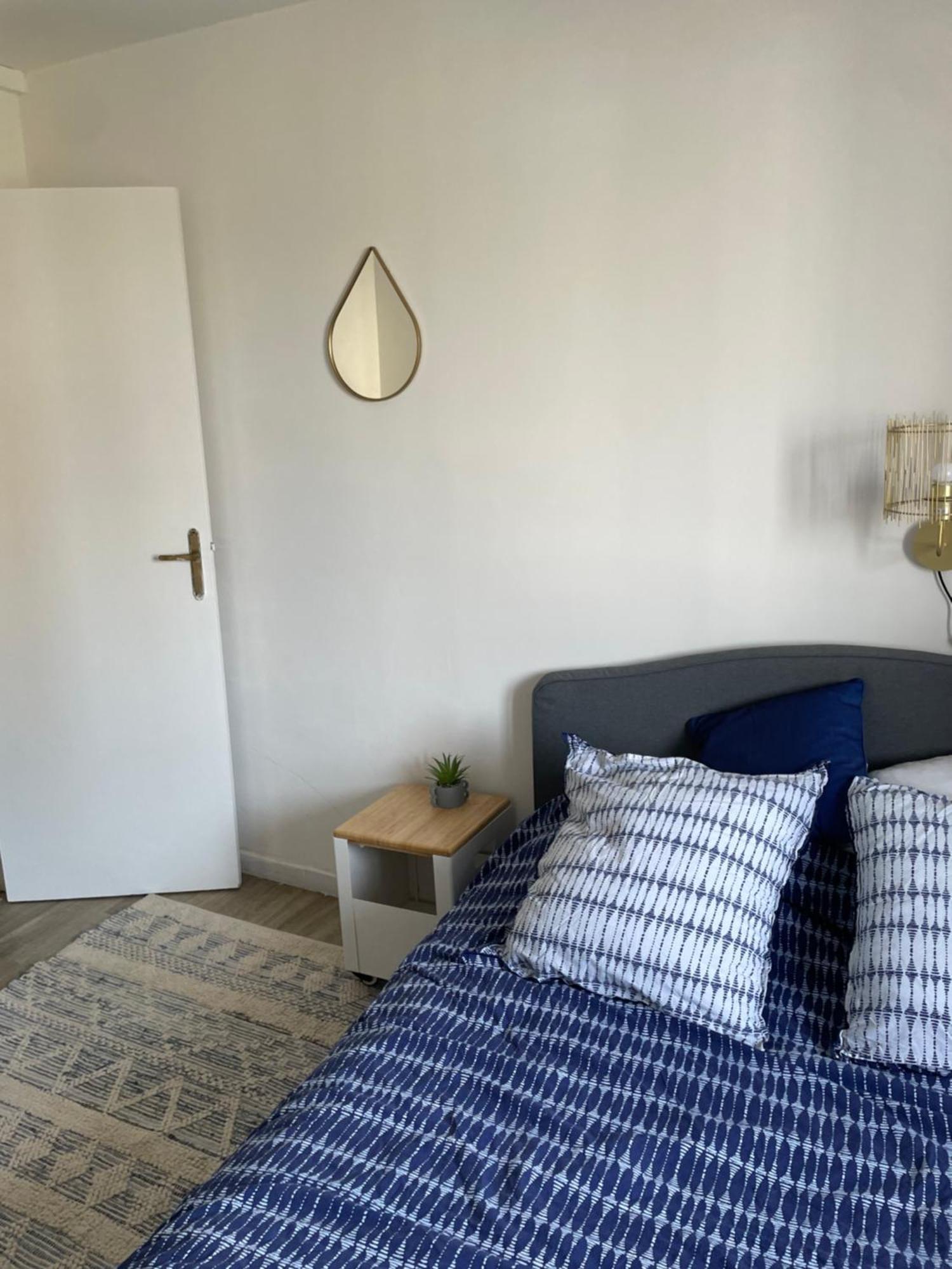 Bel Appartement Spacieux ,Convivial De 3 Chambres Avec Parking Prive Secure Caen Dış mekan fotoğraf